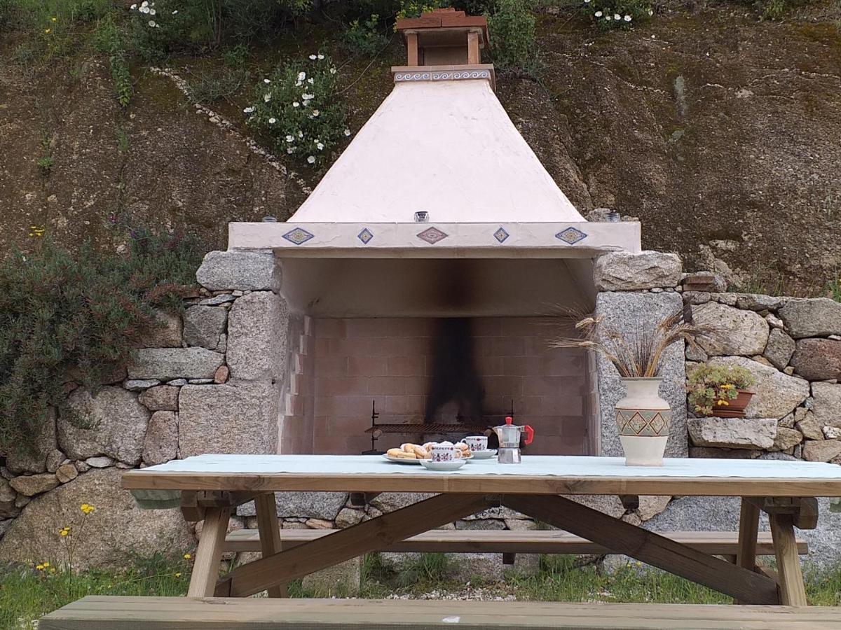 Casa Lucia Campagna Relax Pension Dorgali Buitenkant foto